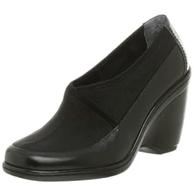 Easy Spirit Women's Cakewalk Wedge