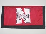NEBRASKA CORNHUSKERS Team Logo Nylon Bifold CheckBook Cover
