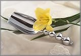 Mariposa String of Pearls Ice Scoop