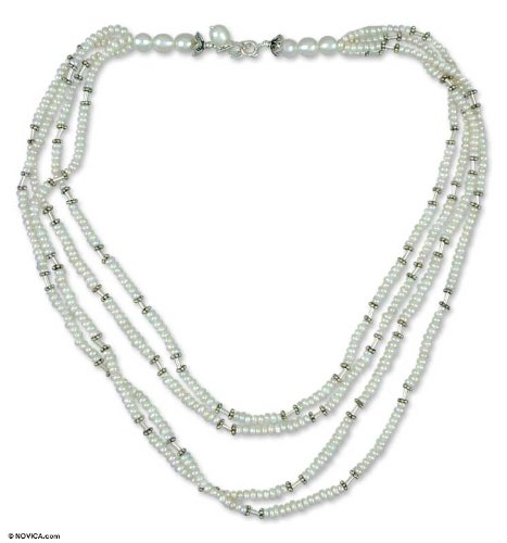 Pearl strand necklace Cloudfall