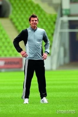 Adidas Trainingsanzug SERENO: