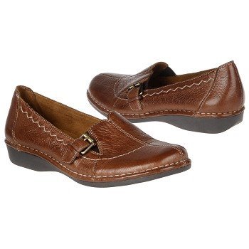 Naturalizer Women's Rival Slip-On Loafer,Coffeebean,6 N US