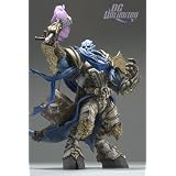 World of Warcraft 2: Draenei Paladin Deluxe Collector Figure