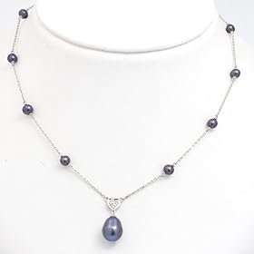 14K Black Pearl Diamond Heart Necklace by CoolStyles.com