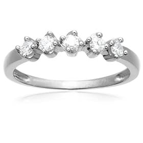 10k White or Yellow Gold 5-Stone Shared Prong Diamond Ring (1/4 cttw, J-K Color, I2-I3 Clarity)