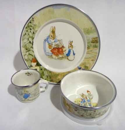 Golden Rabbit Peter Rabbit 3 Piece Enamelware Childs Set