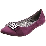KATHY Van Zeeland Womens Brazen Flat