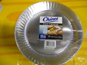 Chinet Cut Crystal Clear Plastic 10 inch Plates 25 ct.