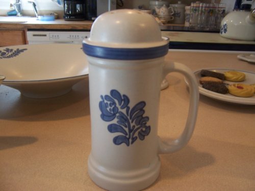 Large Spice Shaker Pfaltzgraff Yorktowne