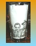Kitchen & Housewares : ONLY FOOLS AND HORSES The Trotters B/W BEER GLASS