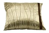 Review AtHomeMart  / 4 PCS Leaf Accent Pillows