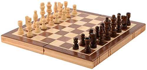 Kangaroo s folding wooden chess set with magnet closure