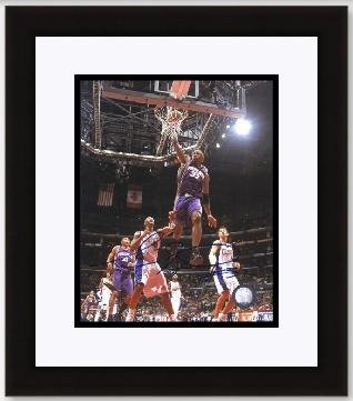 Amare Stoudamire Autographed Phoenix Suns 8x10 Photo - Custom Framed