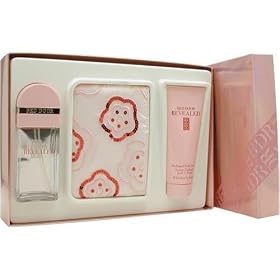 Red Door Revealed By Elizabeth Arden For Women. Set-eau De Parfum Spray 1.7 oz & Body Lotion 3.3 oz & Pink Tote Bag