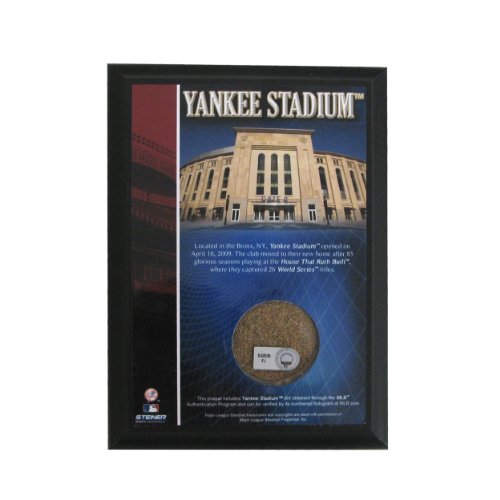 MLB New York Yankees 2009 game used dirt plaque