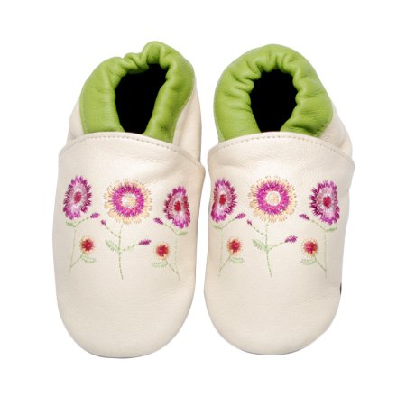 Flower Shoes in White Size: 0-6 months