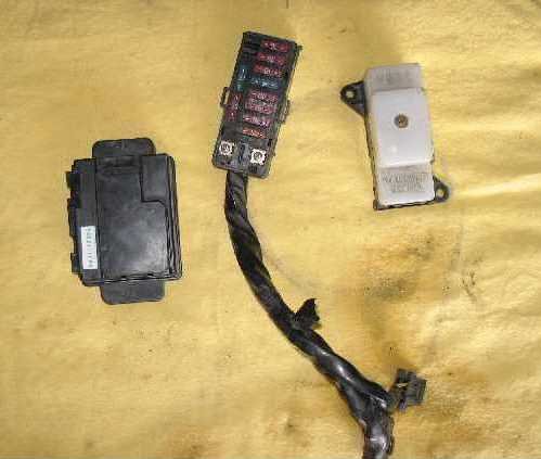 1992 Kawasaki ZX7 ZX 7 J Ninja Fuse Box Or Junction Box