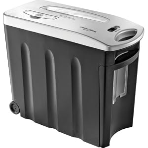 Black and Decker 10 Sheet Crosscut Paper Shredder by 
