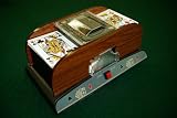 Poker Kartenmischer Holzoptik f�r 2 Decks