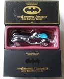 Batman - 1/18 scale Limited Edtion 1940 Batmobile Roadster With Batman figure - Model Number US77608