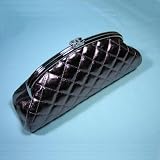 (シャネル) CHANEL 道端ジェシカ愛用 クラッチバッグ USA ダークブロンズ CHANEL ハンドバッグ