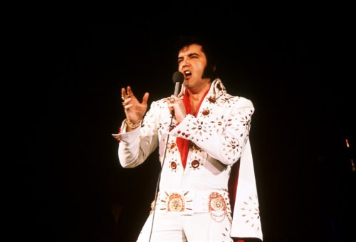 Elvis on Tour image