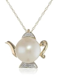 XPY 10k Yellow Gold Freshwater Cultured Pearl and Diamond Teapot Pendant Necklace (0.02 cttw, I-J Color, I2-I3 Clarity), 18"