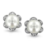 Pearl Stud Earrings in 10k White Gold Floral Earrings, Diamond Accented, 6.5mm – Diamond Accented Earrings