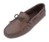 Moosehide Driving Minnetonka Moccasin in Chocolate Mens
