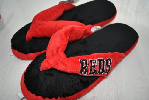 Cincinnati Reds Team plush soft Flip Flop Thong size large Slippers