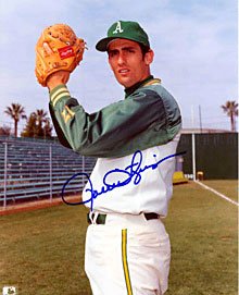 Rollie Fingers Autographed / Signed Oakland Athletics 8x10 Photo