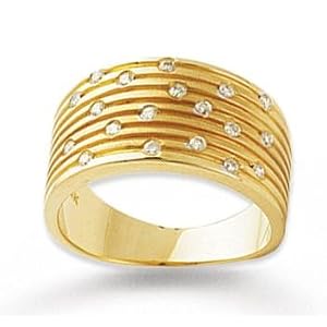 14k Yellow Gold Bezel Set Diamond Ring 8.5