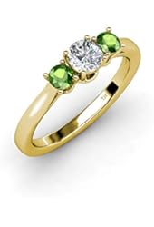 Green Garnet with Center Diamond (SI2-I1, G-H) Three Stone Ring 1.13 ct tw in 14K Yellow Gold
