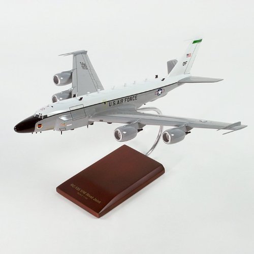 RC-135V/W with CFM Engines Desktop Model Plane