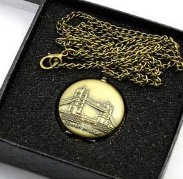 Fashion Fob Pocket Watch Quartz Watch London Bridge Reloj De Bolsillo With Chain With Gift Box