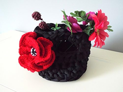 Crochet basket