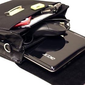 Axion LMD-6708Y 7-Inch Widescreen Portable DVD Player CaseCrown Premium Messenger Bag