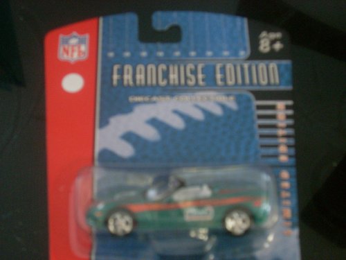 UD NFL DIECAST CHEVY CORVETTE MIAMI DOLPHINS CAR