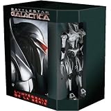 Battlestar Galactica, saison 1 � 4 + figurine - Coffret 26 DVDpar Edward James Olmos