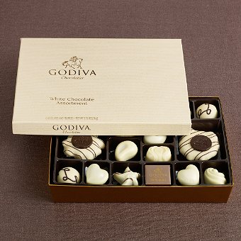 Godiva Chocolatier White Chocolate Gift Box (24 