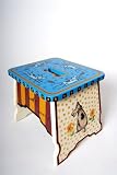 Product details for Crosby's Friends Single Step Stool