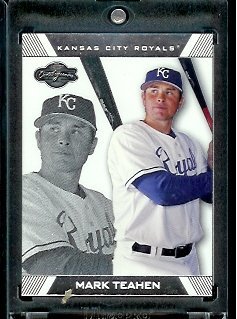2007 Topps Co-Signers #23 Mark Teahen Kansas City Royals Baseball Card - Mint Condition - In Protective Display Case !