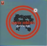 Revue Space Raiders  / Don't Be Daft