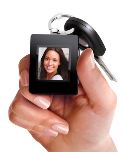 sharper-image-ultra-slim-digital-photo-keychain-black