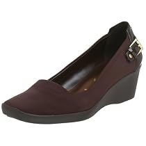 Unisa Women's Hillary Stretch Wedge Pump