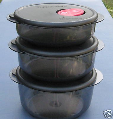 Tupperware Rock N Serve Small Round Set of 3