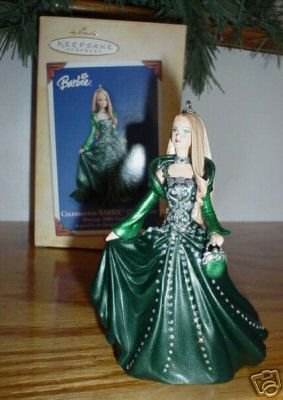 Hallmark Keepsake Ornament Celebration Barbie 2004 (QX8604) 41gSAiFn6IL Hallmark Keepsake Ornament Celebration Barbie 2004 (QX8604)