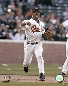 Melvin Mora Baltimore Orioles Action 8x10 Photo