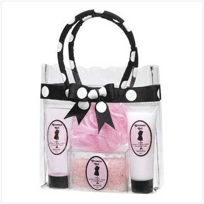 FINE FRENCH BATH SET.