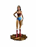  : DC Direct Lynda Carter as Wonder Woman Statue (2010)